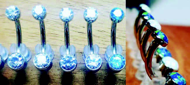 Jeweled Navel Curve - Stainless Steel